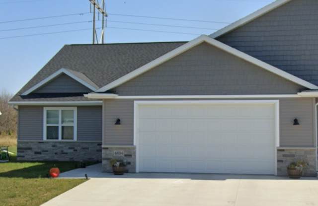 4602/4604 North Cherryvale Avenue - 4604 photos photos