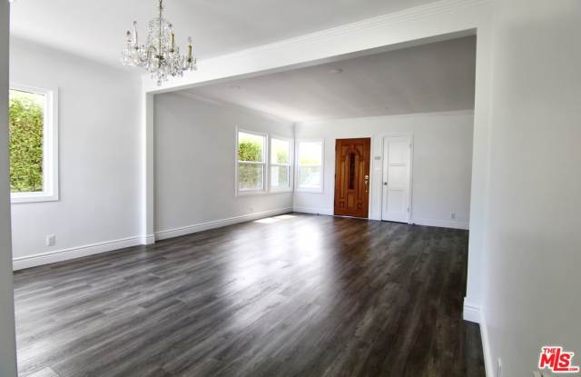 926 AVE S HOLT - 926 West Avenue South, Stanislaus County, CA 95380