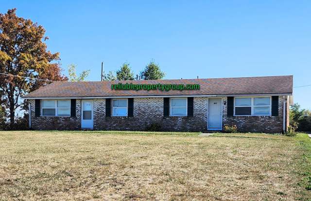 New Listing in Fort Wayne photos photos