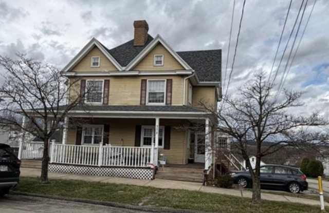 372 Braddock Ave photos photos