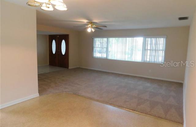 2134 CAMPUS DRIVE Gallery 4