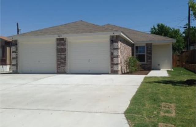 909 Rosewood - A - 909 Rosewood Drive, Harker Heights, TX 76548