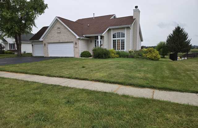 535 Westfield Drive Gallery 2