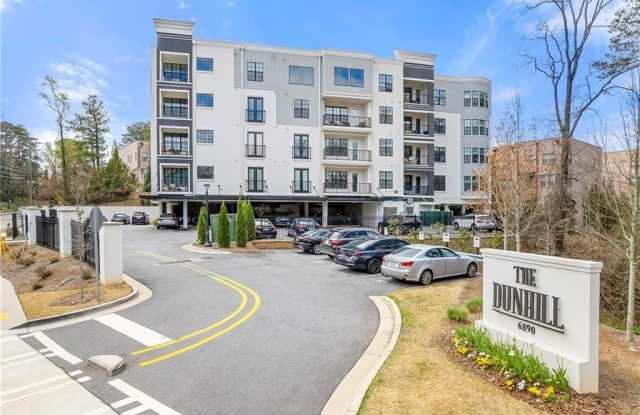 6890 Peachtree Dunwoody Road Gallery 1