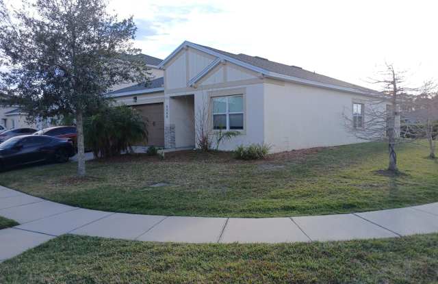 5400 Hutchinson Street photos photos