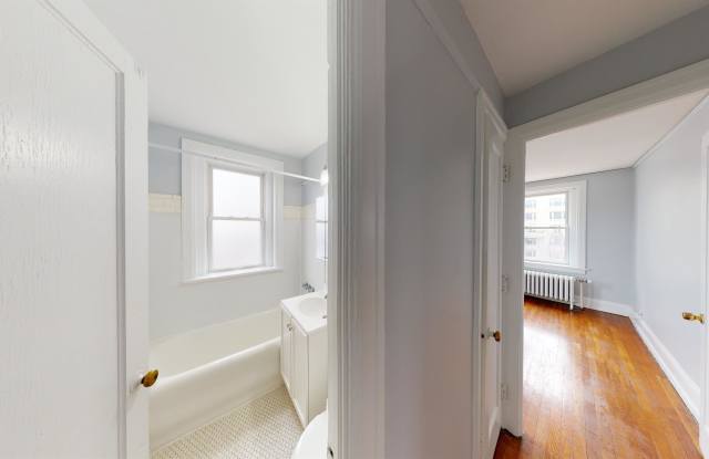 Gates Circle photos photos