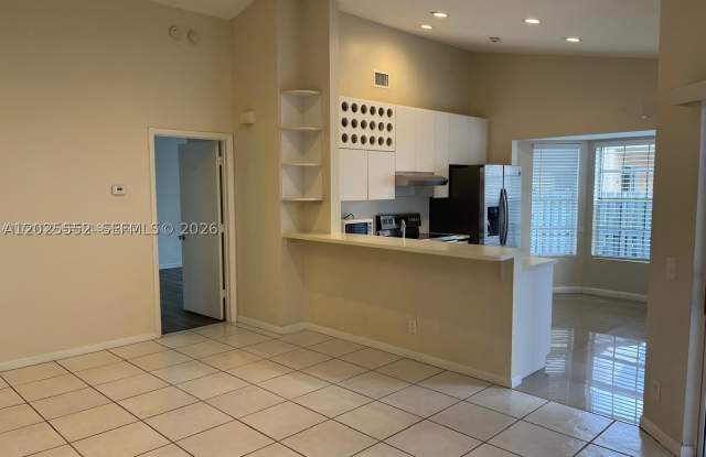 1294 Seagrape Cir Gallery 3