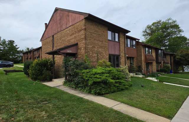 5870 CHIPWOOD Court Gallery 1
