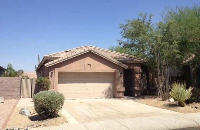 4622 E Chisum Trail - 4622 East Chisum Trail, Phoenix, AZ 85050