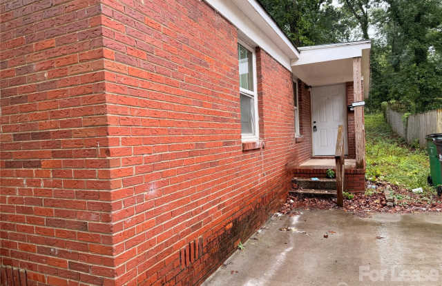 825 Rodey Avenue Gallery 2