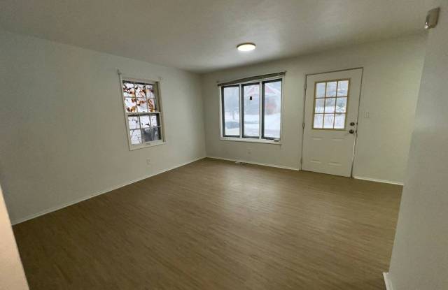 3 bedroom Ranch home with LARGE basement - EDEN and CMHA section 8 available. photos photos