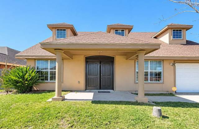 5BR/4BA Alton Home with Vaulted Ceilings, Granite Kitchen & Garage — $1,950/mo Gallery 1