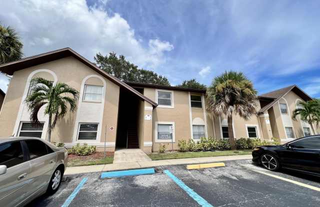 110 Summer Place unit: 4 photos photos