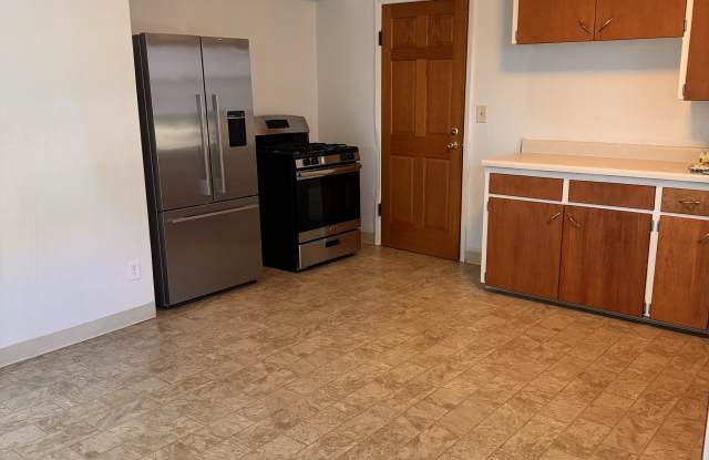 3903 Erie Street - 1 Gallery 2