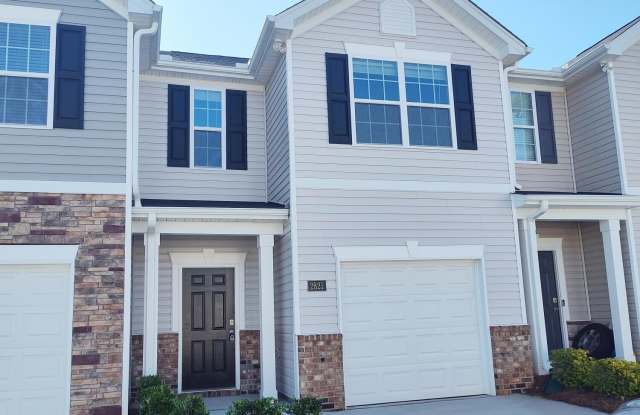 2821 Egert Drive - 2821 Egert Drive, Alamance County, NC 27258 2821 Egert Drive - 2821 Egert Drive, Alamance County, NC 27258