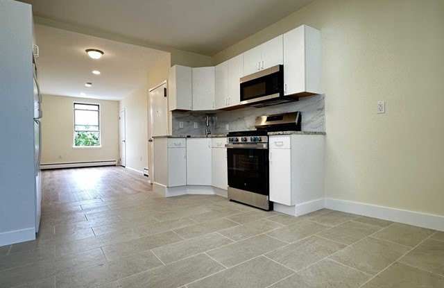 11 Grove Street - 11 Grove Street, Tenafly, NJ 07670