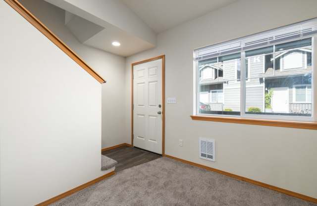 3 Bedroom | 2 Bathroom Gallery 4