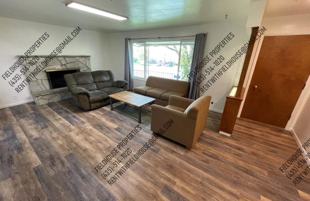 810 North 700 East photos photos