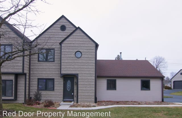 5918 Highgate Cir E - 5918 East Highgate Circle, Fishers, IN 46038