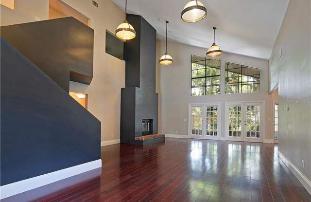1511 HOLLEMAN DRIVE Gallery 2