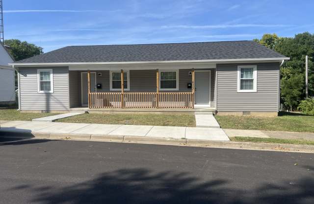 617 East Sycamore Street - 617 East Sycamore Street, Miamisburg, OH 45342