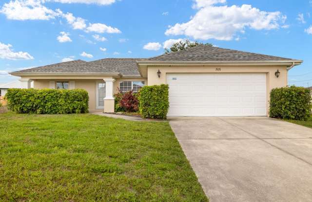 Welcome to this fabulous, Annual, 3 bedroom, 2 bathroom, home photos photos