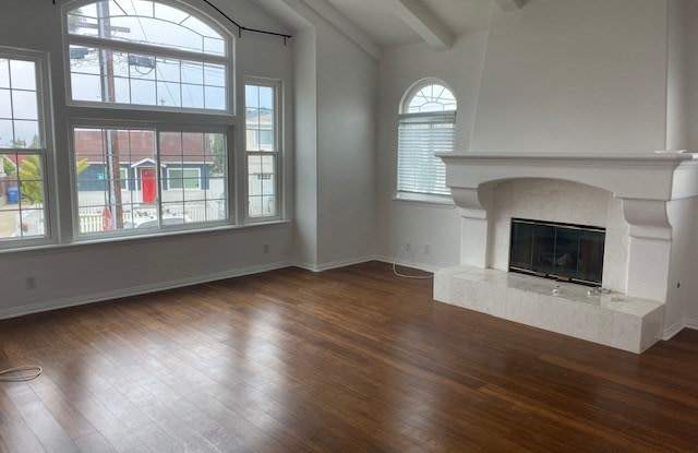1701 Ford Avenue Gallery 2
