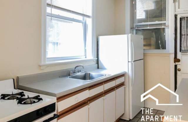 5212 North Damen Ave. photos photos