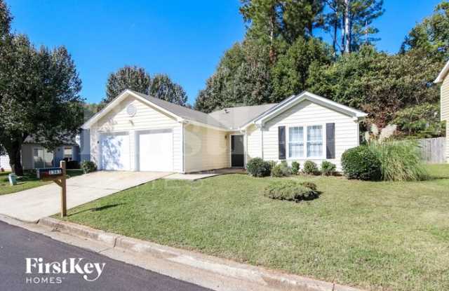 1363 Stoneleigh Way Gallery 3