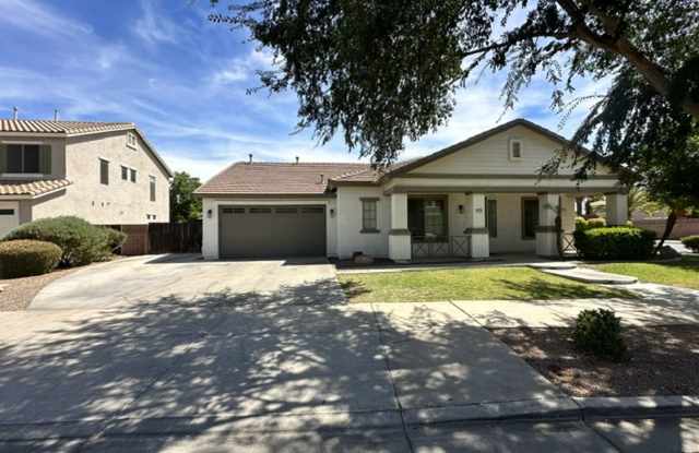Beautiful Remodeled Cortina Home, 2310 sq ft, 4-bed, 2-bath home with a bonus den. photos photos