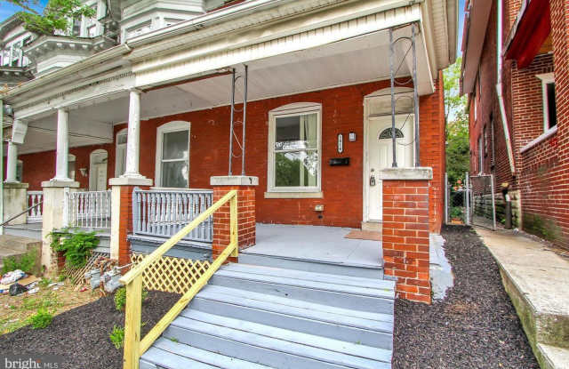 Coming Soon! 4-Bedroom 1.5 Bathroom Rowhome For Rent Gallery 1