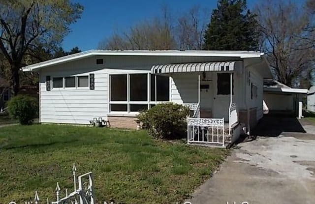 1037 S Ferguson - 1037 South Ferguson Avenue, Springfield, MO 65807