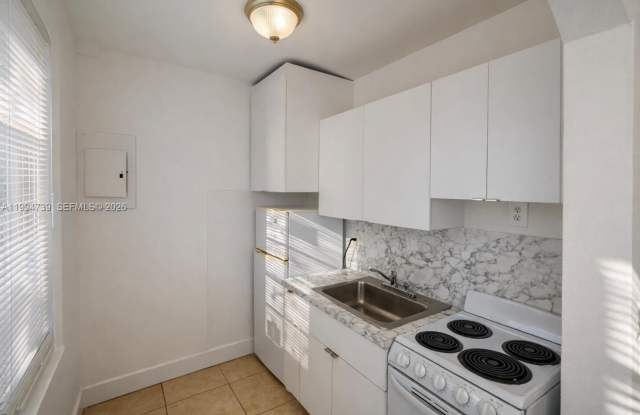 5305 Biscayne Blvd photos photos