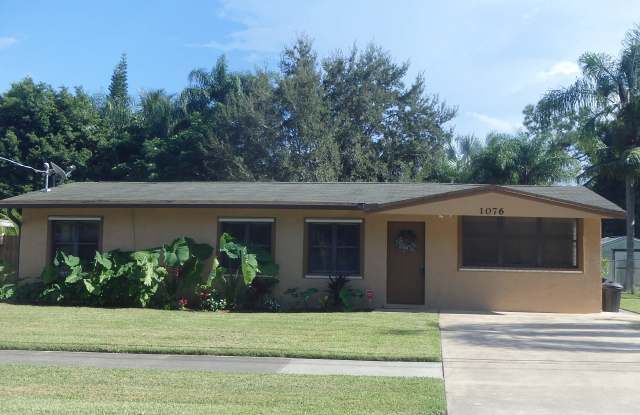 1076 SW All American Boulevard - 1076 Southwest All American Boulevard, Palm City, FL 34990
