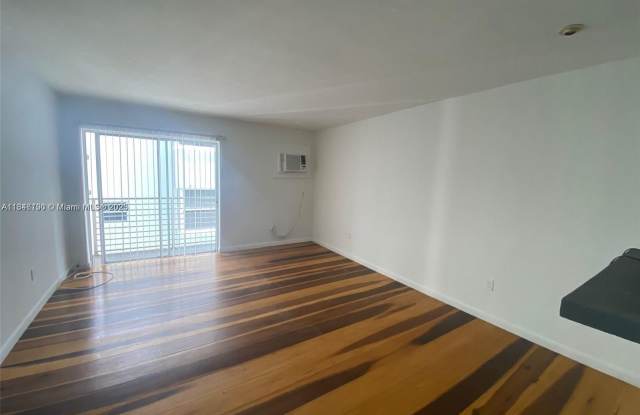 1441 Lincoln Rd photos photos
