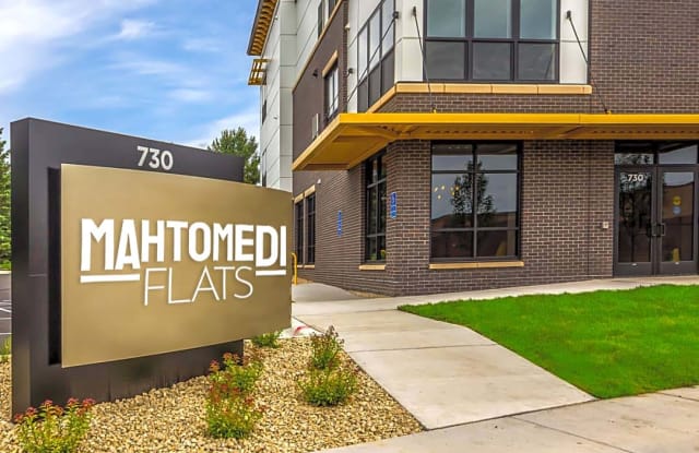 Mahtomedi Flats photos photos