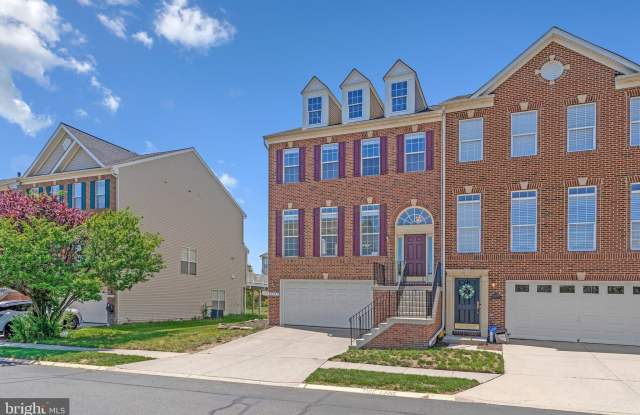 22247 WATERBERRY Terrace Gallery 3