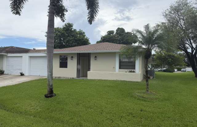 4814 PAULIE Court Gallery 1