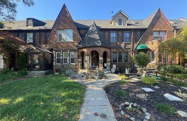5925 Miller Road Gallery 1