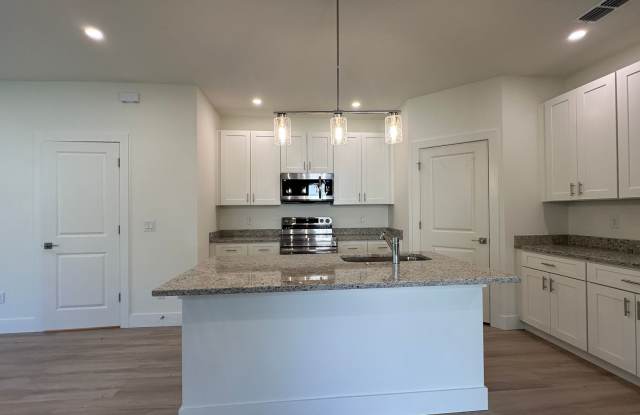 New Construction 4BR Townhome | Washer & Dryer Included Gallery 4