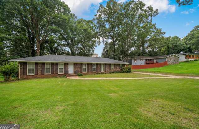 4839 Lehigh Drive Gallery 2