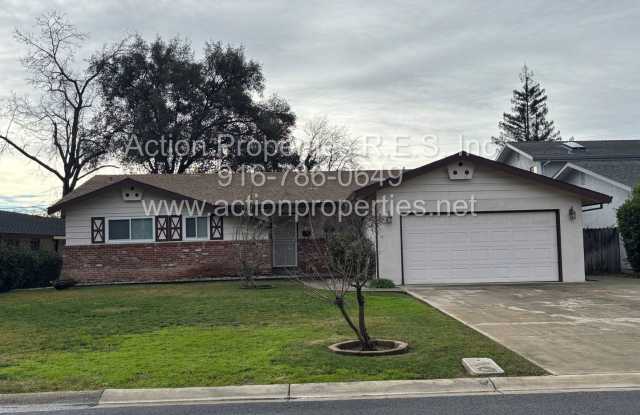 Central Roseville, Close to Shopping and Parks, 3 Bedroom 2 Bathrooms, 1536sq feet - 1006 Camelia Avenue, Roseville, CA 95678