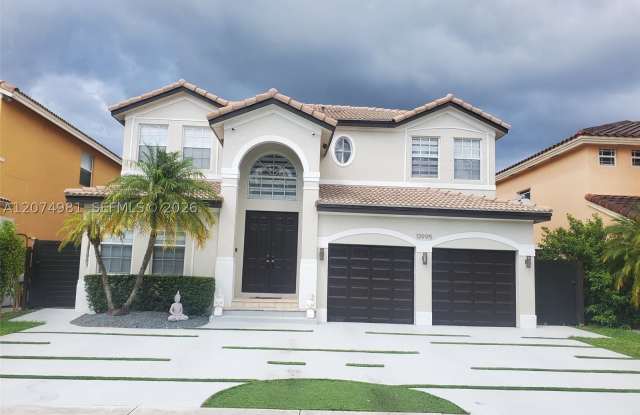 13995 SW 154th St photos photos
