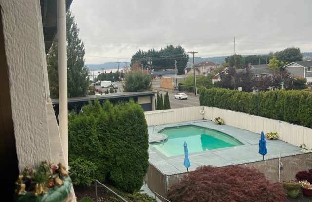 Beautiful 2 Bed 2 Bath Condo in Tacoma! 55+ Community Only - 7322 19th Street West, Tacoma, WA 98466