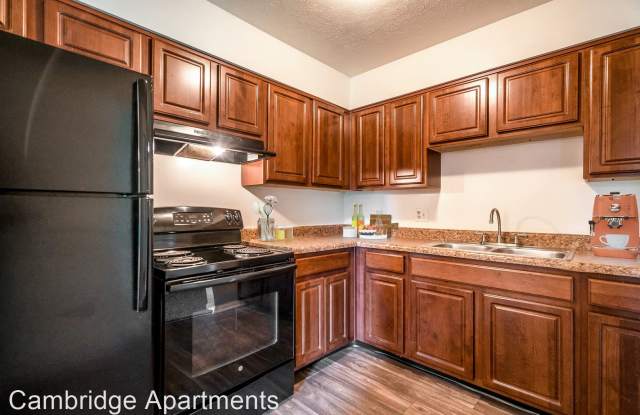 Cambridge Apartments Gallery 1