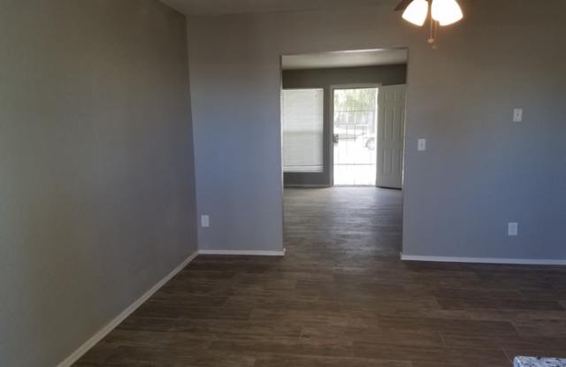 2302 West Carson Drive Gallery 3