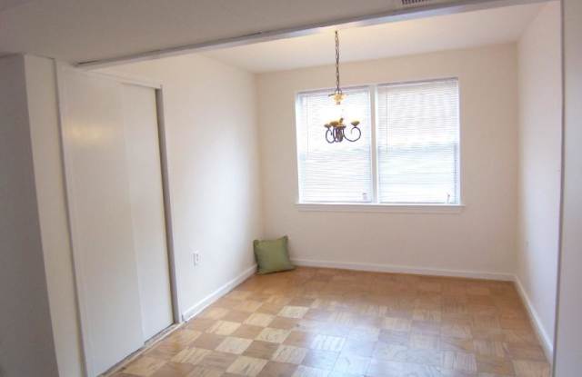6609 10TH STREET A-1 Gallery 3