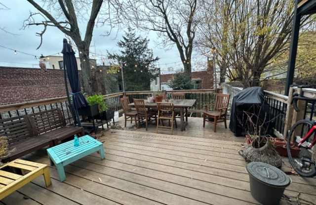 374 Columbia Street - 374 Columbia Street, Brooklyn, NY 11231