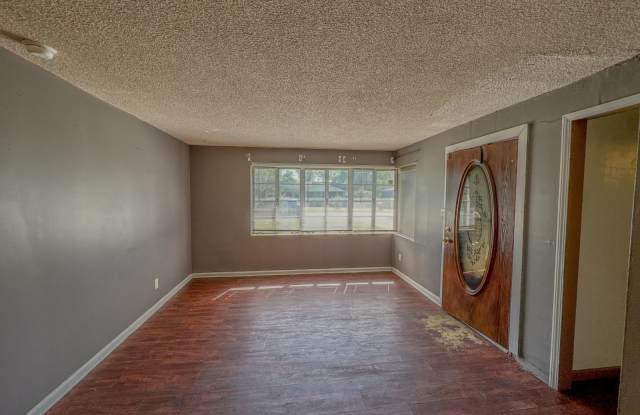 1406 Leone Avenue Gallery 3