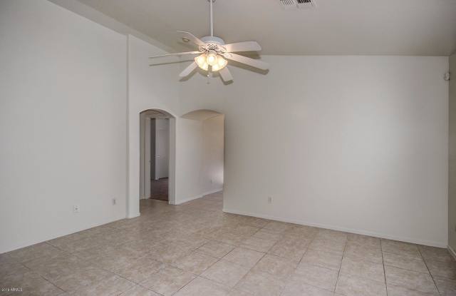 12913 W CHERRY HILLS Drive Gallery 4